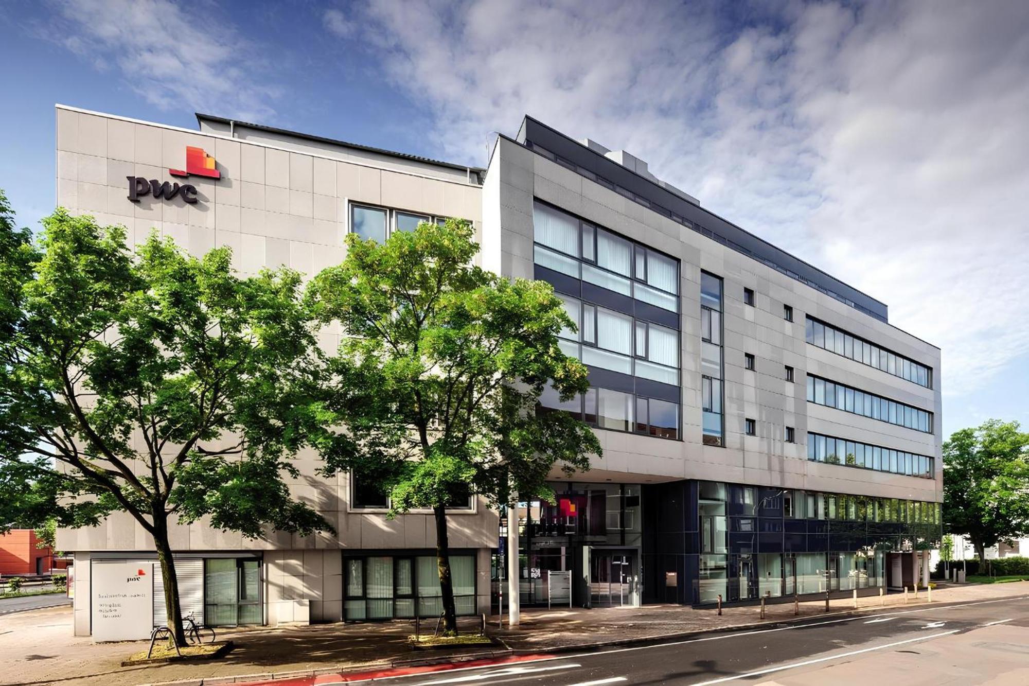 Zentrale Wohlfuehloase Mit Parkplatz Appartement Osnabrück Buitenkant foto