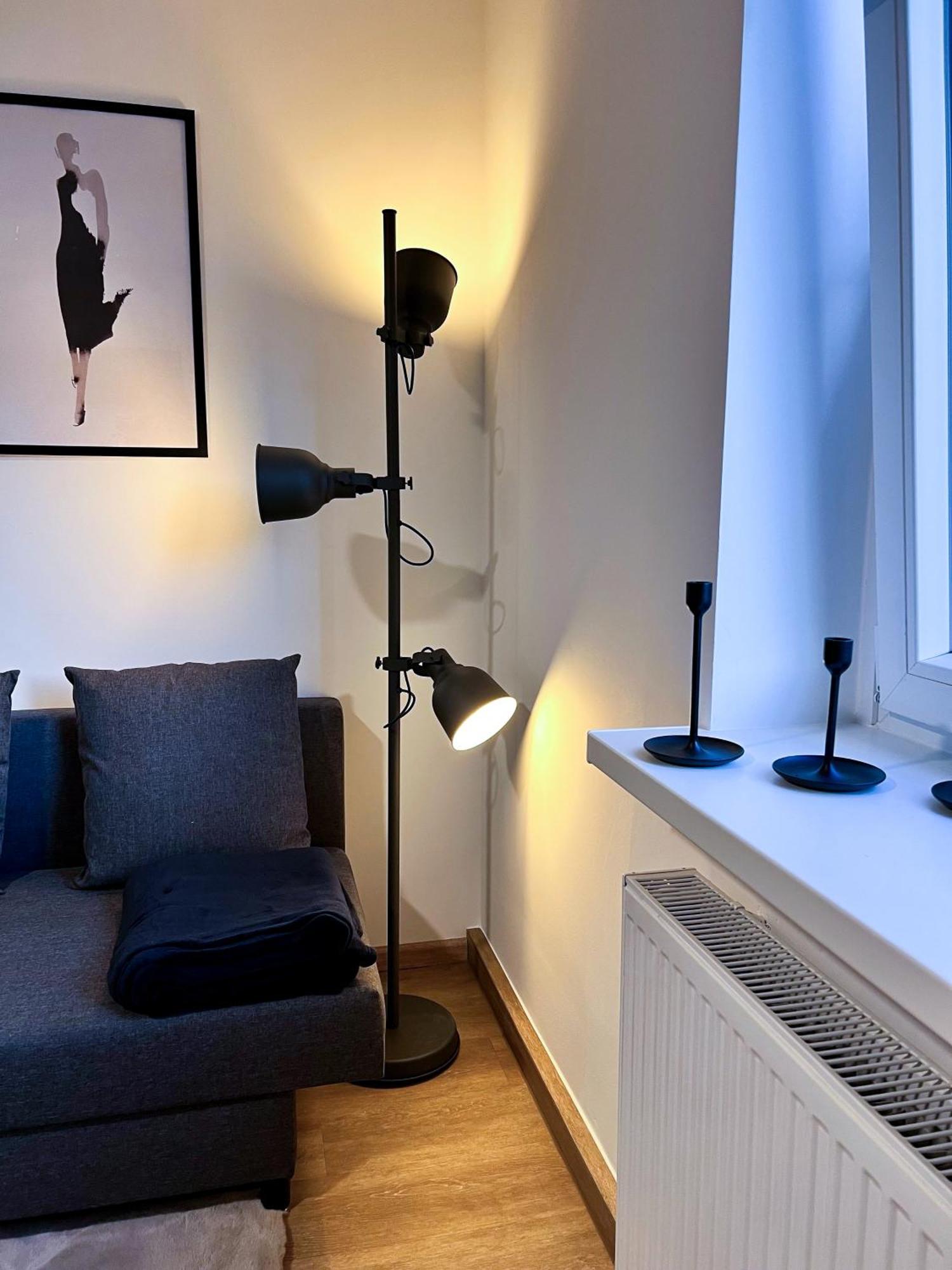 Zentrale Wohlfuehloase Mit Parkplatz Appartement Osnabrück Buitenkant foto